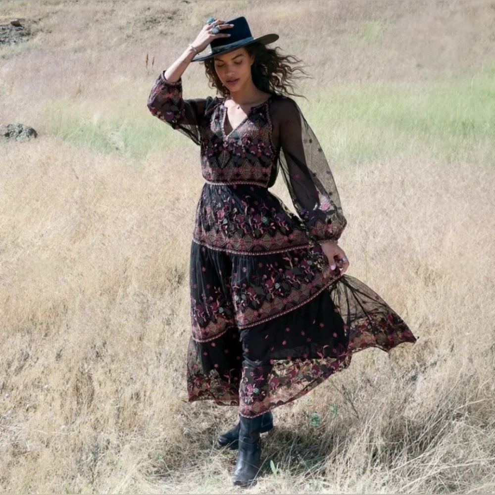 Sundance Soiree In Vienna Dress Black Sheer Embroidered Floral Maxi Boho Size PS - Picture 2 of 11